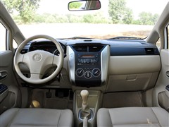 启辰 东风日产 启辰d50 2012款 1.6l 手动尊贵版