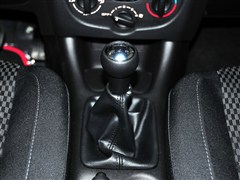 标致 东风标致 标致207 2011款 三厢 1.4l 手动驭乐版