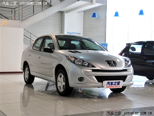 标致 东风标致 标致207 2011款 三厢 1.4l 手动驭乐版