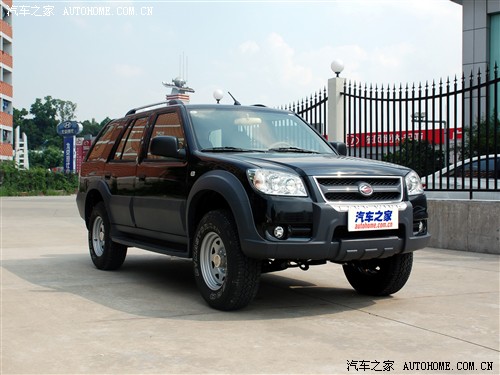 陆风 陆风汽车 陆风x6 2011款 2.8l 两驱超值版
