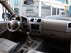 陆风 陆风汽车 陆风x6 2011款 2.8l 两驱超值版