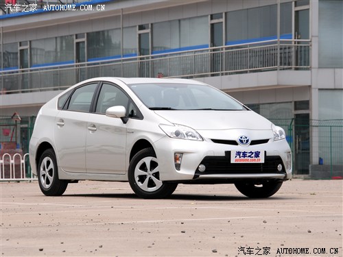 丰田 一汽丰田 普锐斯 2012款 1.8l 豪华版