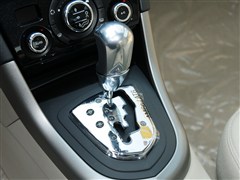 标致 东风标致 标致408 2013款 2.0l 自动豪华版