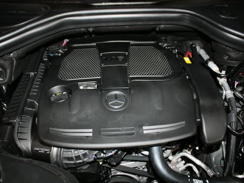 奔驰(进口)  ML300 4MATIC