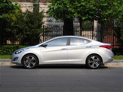 现代 北京现代 朗动 2012款 1.8l 自动尊贵型