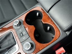 大众 大众(进口) 途锐 2011款 3.0tsi v6 高配型