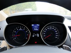 现代 北京现代 朗动 2012款 1.8l 自动尊贵型