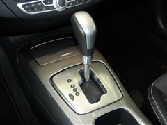 雷诺 雷诺 拉古那 2011款 2.0t 技术版