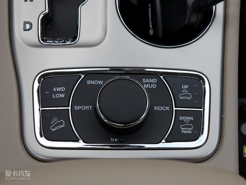Jeep 2011款大切诺基