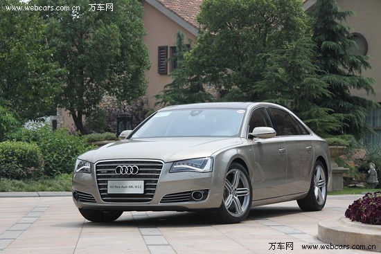 新奥迪A8L W12车型正式上市 售价249.8万元