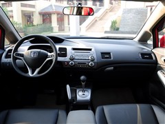 本田 东风本田 思域 09款 1.8 vti-s自动尊贵版