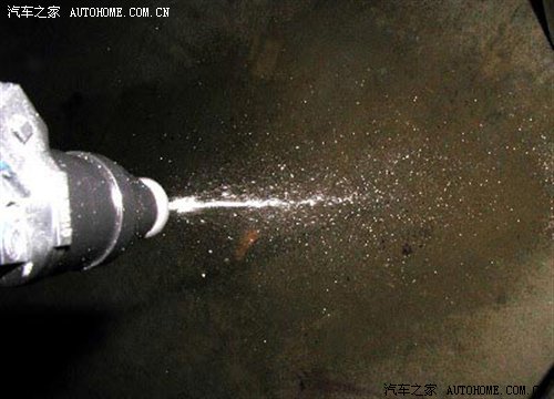 拒绝专业术语！从化油器到缸内直喷技术 汽车之家