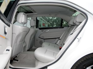奔驰E级2014款 E260L 运动型