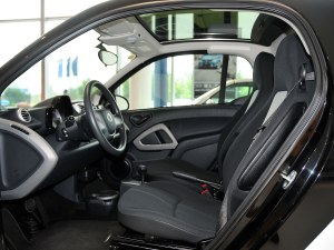 smart fortwo 2012款 1.0 MHD 硬顶舒适版