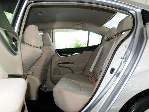 凌派 2013款 1.8L 自动舒适版