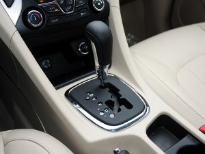 艾瑞泽7 2013款 1.6L DVVT CVT致享版