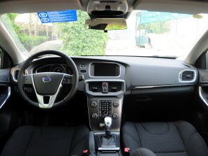 沃尔沃V40 2013款 2.0T 智逸版