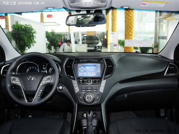 现代现代(进口)格锐2013款 3.0L 7座豪华型
