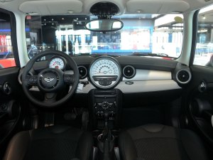MINI CLUBMAN 2011款 1.6L COOPER Fun