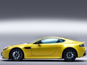 阿斯顿·马丁阿斯顿·马丁V12 Vantage2014款 6.0 S