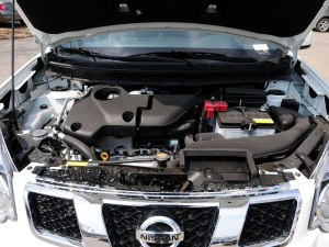 奇骏2012款 2.5L 手动豪华版 4WD