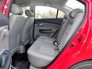 悦翔 2012款 三厢 1.5L 手动豪华型