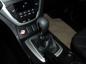 传祺GS5 2013款 1.8T 手动两驱精英版