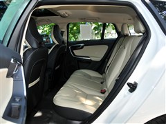 沃尔沃V60 2013款 2.0T T5 智雅版