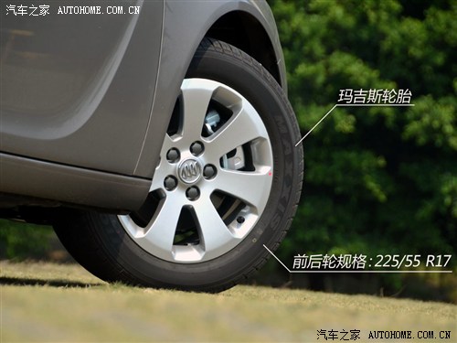 别克通用别克君威2013款 1.6T 自动精英运动版