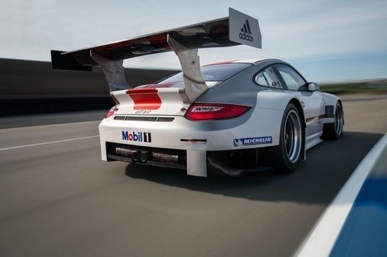 2013保时捷911 GT3 R官图发布 调校升级