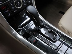 奔腾b902012款 2.0l 自动豪华型