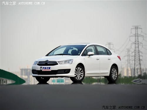 世嘉2012款 三厢 2.0L 自动品驭型