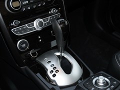 科雷傲2013款 2.5l 两驱舒适导航版