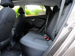 北京现代ix35 2012款 2.0l 自动两驱新锐版gl