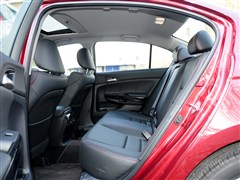 雅阁2013款 2.4l pe