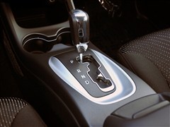 菲跃2012款 2.4l 舒适型