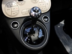 菲亚特5002012款 1.4 gucci版