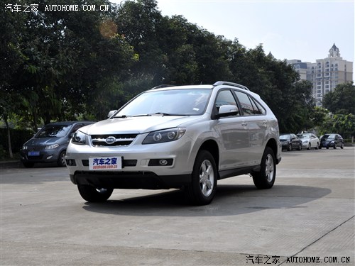 比亚迪s6 2013款 劲悦版 2.0l 手动尊贵型