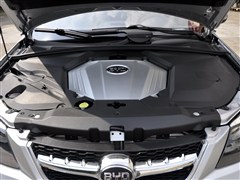 比亚迪s6 2013款 劲悦版 2.0l 手动尊贵型