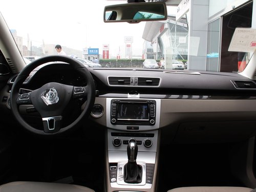 一汽大众  全新迈腾 2.0tsi dsg
