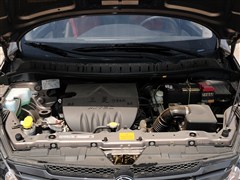 风行 东风风行 景逸 2011款 lv 1.5l amt豪华型