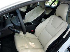 沃尔沃 沃尔沃(进口) 沃尔沃v60 2013款 2.0t t5 智雅版
