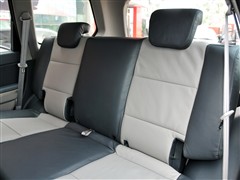 威麟 奇瑞汽车 威麟x5 2011款 2.0t 两驱精英型