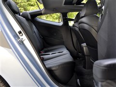 现代 现代(进口) veloster飞思 2011款 1.6l 自动旗舰版