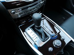 英菲尼迪 英菲尼迪 英菲尼迪m系 2012款 m35hl 豪华版