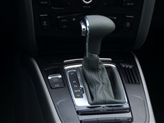 奥迪 一汽奥迪 奥迪a4l 2013款 30 tfsi 自动舒适型