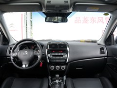 雪铁龙 雪铁龙(进口) 雪铁龙c4 aircross 2012款 2.0l 四驱豪华版
