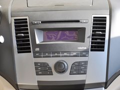 海马汽车  海马骑士 2.0 AT 中控仪表台上方