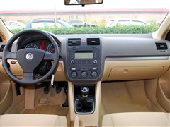 大众 一汽-大众 速腾 2010款 1.4tsi 手动技术型