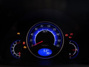 奔奔MINI 2012款 1.0L 手动亲情版